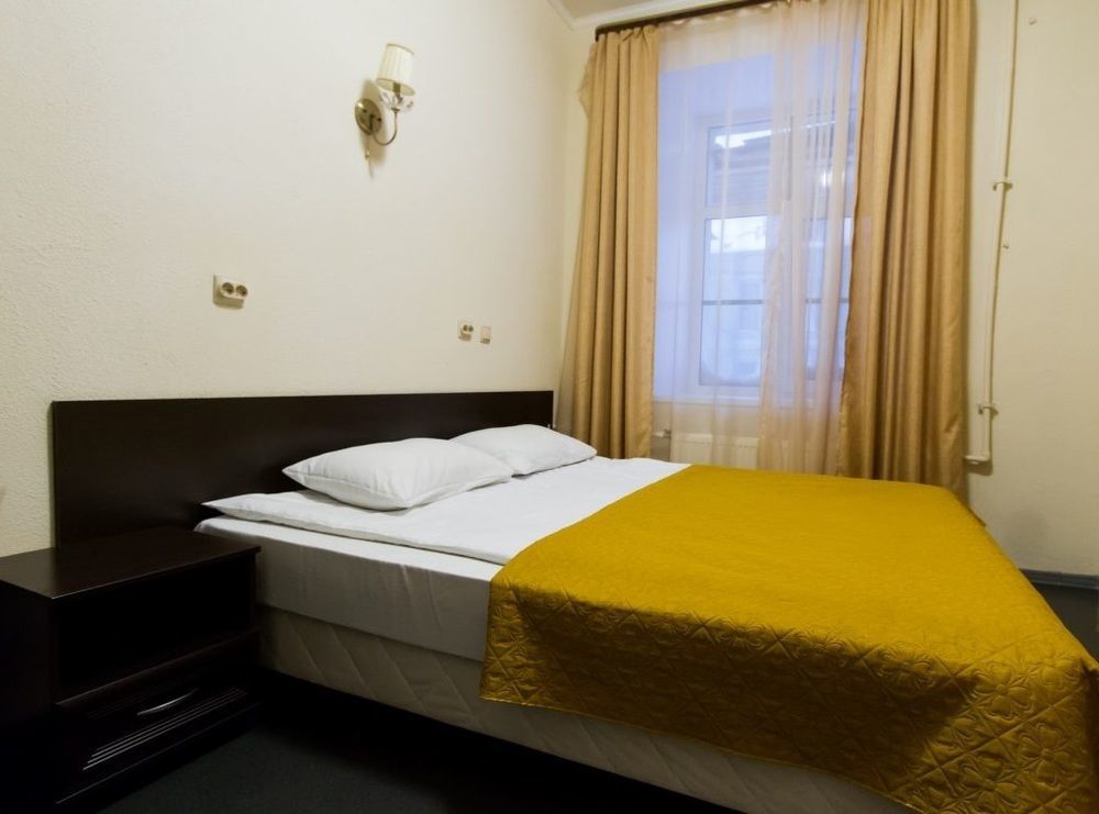 Yellow Hotel Санкт Петербург Екстериор снимка